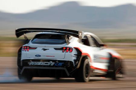 Ford Mustang Mach-E 1400: Superstarke Rennmaschine