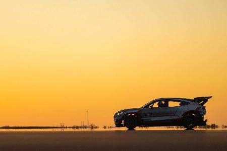 Ford Mustang Mach-E 1400: Superstarke Rennmaschine