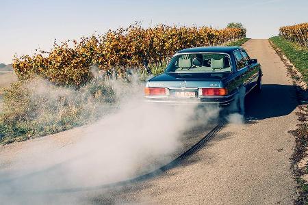 Diese Mercedes S-Klasse (W 116) hat einen modernen AMG-Motor
