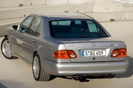 Mercedes E 50 AMG: Premiere vor 25 Jahren