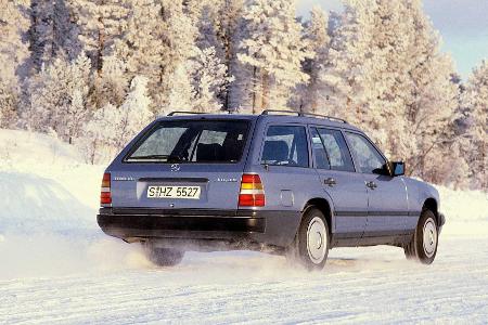 Mercedes S 124: Das zweite T-Modell wird 35