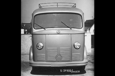 Mercedes L 319/O 319: Premiere vor 65 Jahren