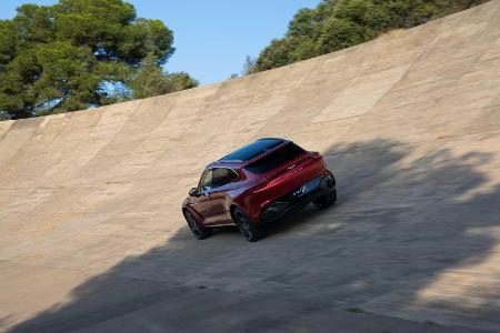 Aston Martin DBX (2020): Edel-SUV debütiert mit 550 PS-V8