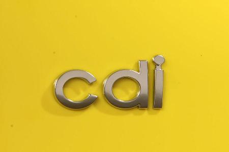 Die rührt jedoch nicht von einem Turboloch her - der CDI hat keines -, sondern ist auf das verzögerte Ansprechen der automat...