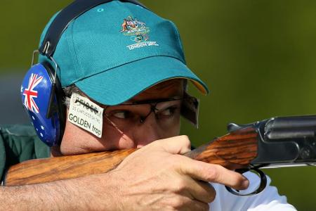 Schießen: Olympiasieger Diamond für zehn Jahre ohne Waffe Schießen: Olympiasieger Diamond für zehn Jahre ohne Waffe