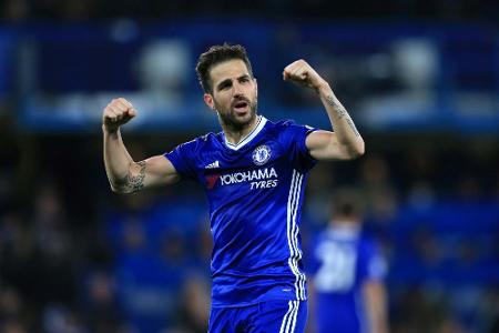 England: Chelsea vor Titelgewinn - Spannung im Kampf um die Champions League England: Chelsea vor Titelgewinn - Spannung im Kampf um die Champions League