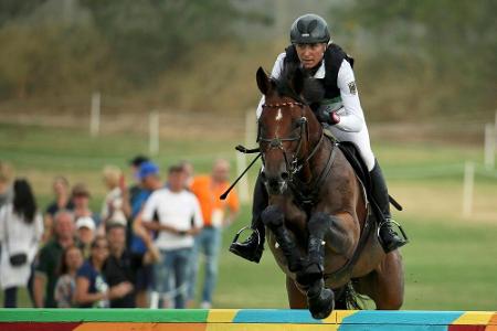 Vielseitigkeit: Klimke und Jung verpassen Sieg in Badminton Vielseitigkeit: Klimke und Jung verpassen Sieg in Badminton