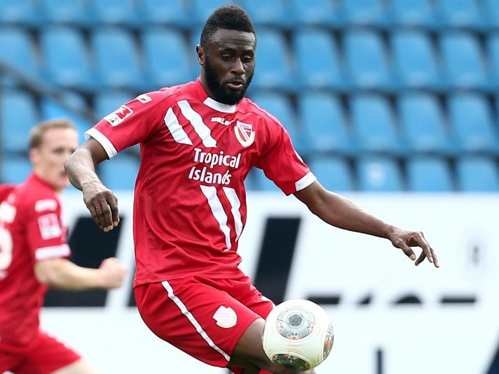 ExBundesligaStürmer Sanogo wechselt nach Indonesien