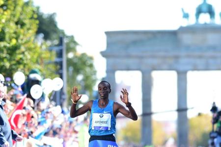 Marathon-Olympiasieger Kipchoge startet in London - Keine Rekordjagd in Berlin