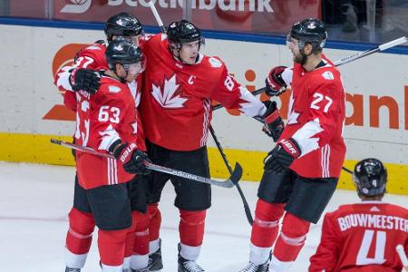 Eishockey-WM: USA schlagen Schweden, Kanada mit drittem Sieg Eishockey-WM: USA schlagen Schweden, Kanada mit drittem Sieg