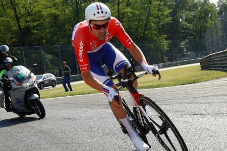 Sunweb: Giro-Sieger Dumoulin bleibt deutschem Team treu Sunweb: Giro-Sieger Dumoulin bleibt deutschem Team treu