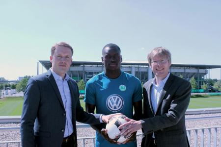 Wolfsburg verpflichtet belgisches Talent Landry Dimata