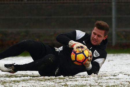 3. Liga: Würzburg verpflichtet Torhüter Drewes 3. Liga: Würzburg verpflichtet Torhüter Drewes