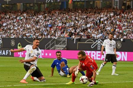 RTL: Zufriedenstellende Quoten bei San-Marino-Länderspiel