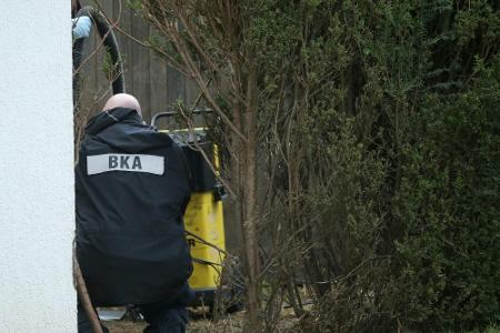 Attentat auf BVB-Bus: Spuren führen ins Ausland Attentat auf BVB-Bus: Spuren führen ins Ausland