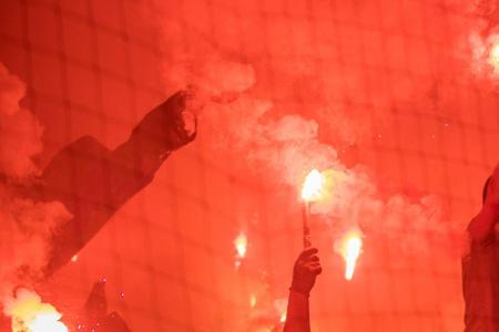 Pyrotechnik: Geldstrafe für Sandhausen Pyrotechnik: Geldstrafe für Sandhausen