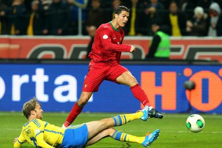 Natürlich darf CR7 auch in diesem Ranking nicht fehlen. Im Trikot von Real Madrid knipst Cristiano Ronaldo wie, wann und so ...