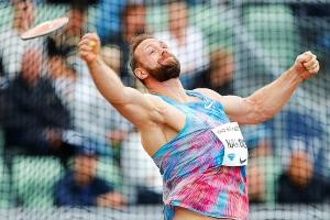 Stockholm: Robert Harting liegt im Bruderduell erneut deutlich vorne