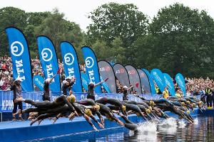 Triathlon-EM in Düsseldorf: Lindemann gewinnt Sprinttitel