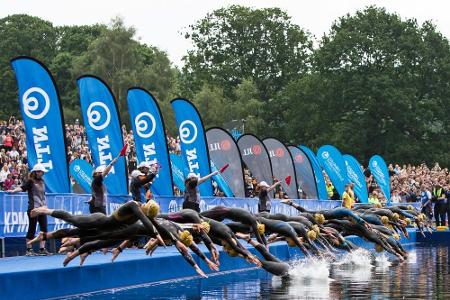 Triathlon-EM in Düsseldorf: Lindemann gewinnt Sprinttitel