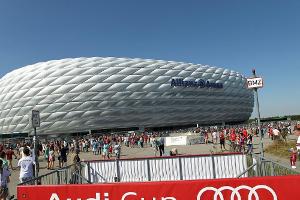Audi-Cup mit FC Bayern, Liverpool, Atlético und Neapel