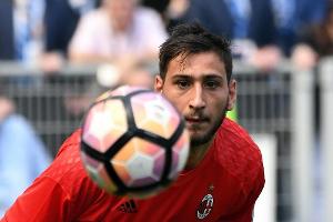 Vertragsverlängerung abgelehnt: Torwart-Aufsteiger Donnarumma vor Abschied von Milan