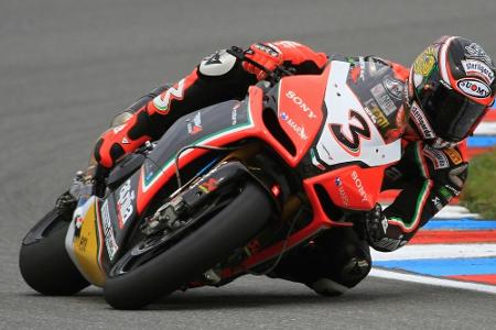Ex-Weltmeister Biaggi nach 17 Tagen von Intensivstation entlassen Ex-Weltmeister Biaggi nach 17 Tagen von Intensivstation entlassen