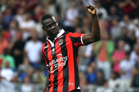 Balotelli verlängert in Nizza