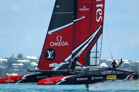 America's Cup: Neuseeland mit perfektem Start im Finale