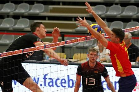 WM-Qualifikation: Volleyballer kassieren bittere Auftaktpleite WM-Qualifikation: Volleyballer kassieren bittere Auftaktpleite