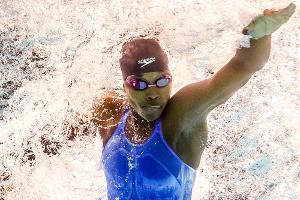 US-Lagenstaffel der Frauen schwimmt in Weltrekordzeit zu WM-Gold