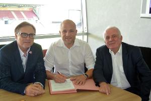 Mainz: Sportdirekor Schröder für drei Jahre zum Vorstand bestellt