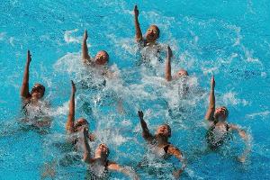 "Überfällig": Synchronschwimmer Stoepel feiert WM-Premiere