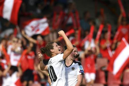 Frauenfußball-EM: Frankreich mit spätem Siegtor - Österreich schlägt Schweiz Frauenfußball-EM: Frankreich mit spätem Siegtor - Österreich schlägt Schweiz