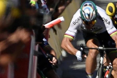 Tour-Ausschluss für Sagan, Cavendish im Krankenhaus