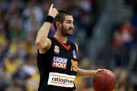 Bayern-Basketballer holen Hobbs als ersten Neuzugang Bayern-Basketballer holen Hobbs als ersten Neuzugang