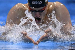 Medaillenkandidaten Heintz und Hentke schwimmen ins WM-Halbfinale
