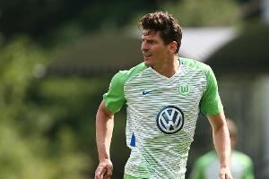 Gomez-Doppelpack: VfL Wolfsburg schlägt Fulham