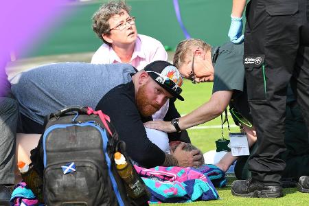 mattek sands wimbledon verletzung (3).jpg