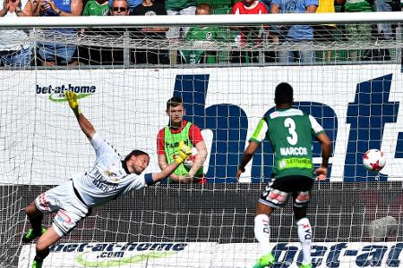Schlusslicht Ried hat den SV Mattersburg zu Gast und will am letzten Spieltag dem Abstieg entkommen. Michael Perlak macht di...