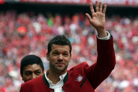 Ballack: Ancelotti wird an der Champions League gemessen