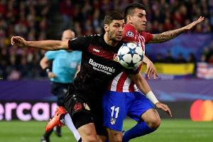 Bayer leiht Dragovic für eine Saison an Leicester City aus