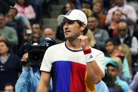 Mischa Zverev, Gojowczyk und Struff in den Halbfinals von Metz und St. Petersburg Mischa Zverev, Gojowczyk und Struff in den Halbfinals von Metz und St. Petersburg