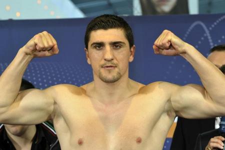 Ali-Trophy: Huck verpasst WM-Titel gegen Usyk Ali-Trophy: Huck verpasst WM-Titel gegen Usyk