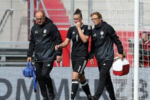Entwarnung bei DFB-Torhüterin Schult nach Fußverletzung