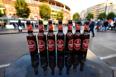 Neben den Fans des FC prägt auch das geliebte Kölsch das Londoner Stadtbild.