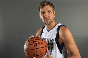 Nowitzki soll künftig als Center starten: "Was passiert, passiert"