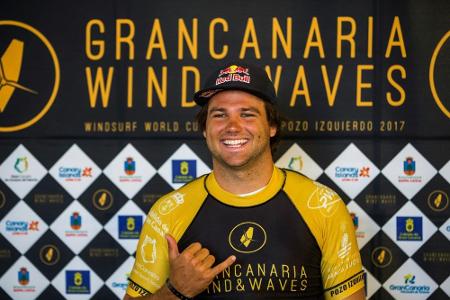 Windsurf-Ass Köster kämpft vor Sylt um den WM-Titel Windsurf-Ass Köster kämpft vor Sylt um den WM-Titel