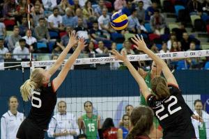 EM: Volleyballerinnen als Gruppendritte in die Play-off-Runde