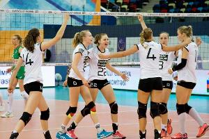 Nach Fünf-Satz-Krimi: Volleyballerinnen im EM-Viertelfinale